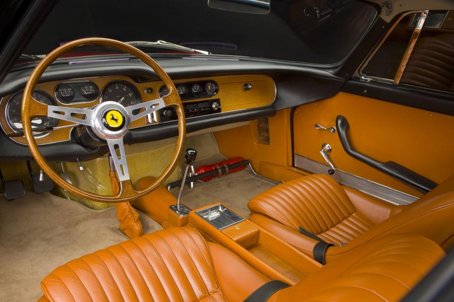  Ferrari 275 GTB/4 1967 года  (фото 8 из 38)